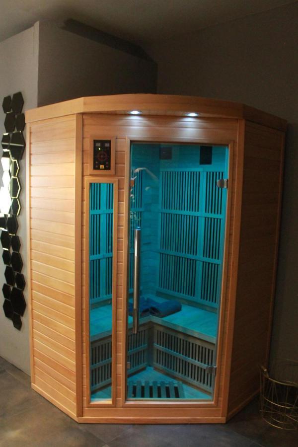 The Down Town Nenad'S Spa Дижон Экстерьер фото